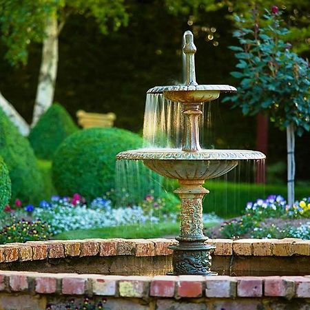 Barnsley House Bed And Breakfast Beechworth Exterior photo